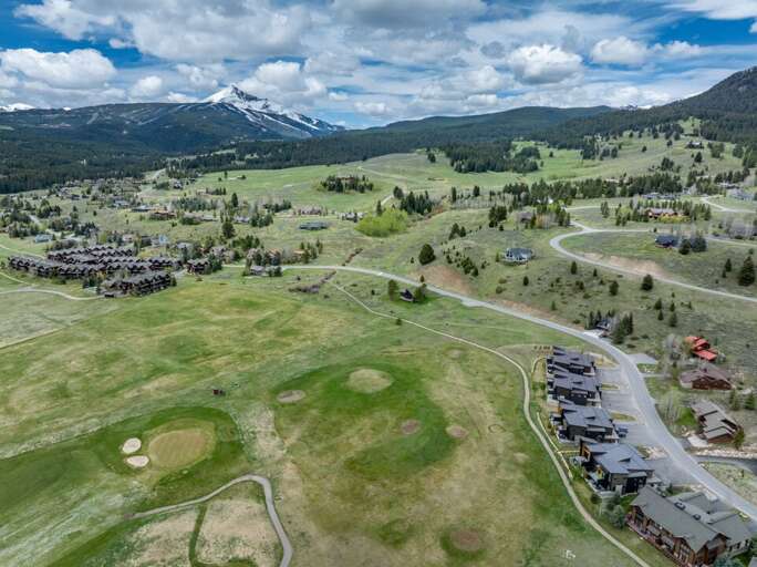 Walking distance to Big Sky Golf Course | Exterior View