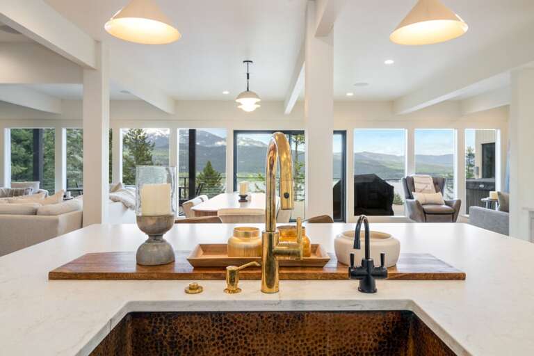 Beautiful views from the open concept kitchen | Interior