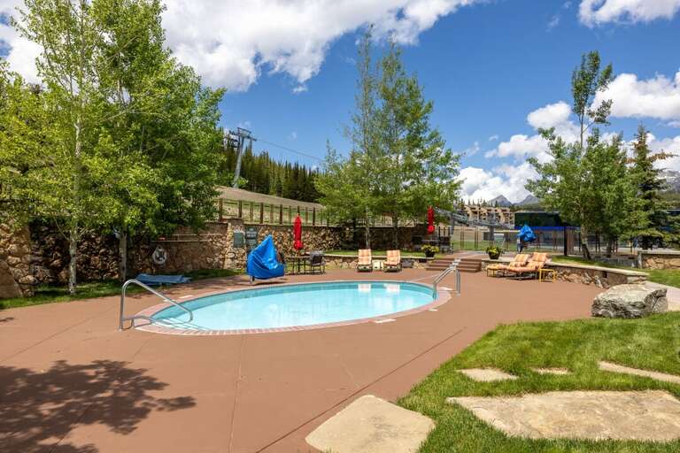 Community Heated outdoor pool open year round | Exterior
