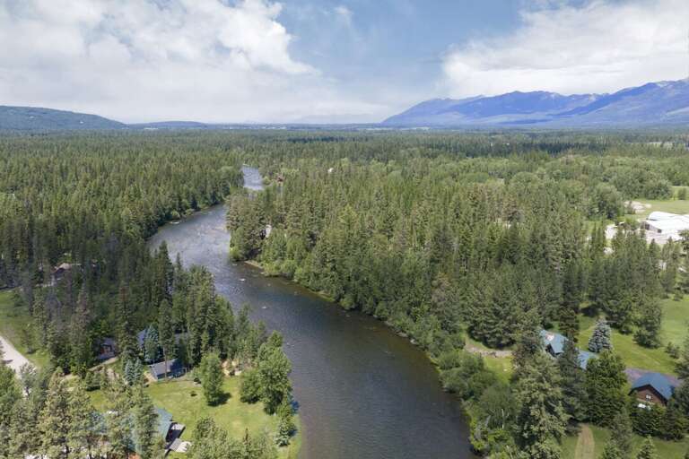 The beautiful Swan River. | Exterior