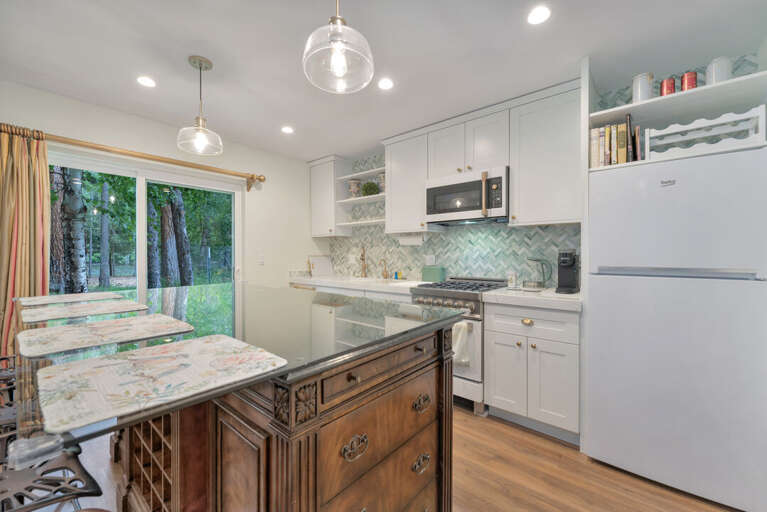 Large island for preparing your meals. | Main Level