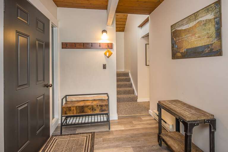 Front entrance | Main Level