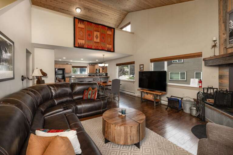 Ample seating on the large leather couch | Main Level