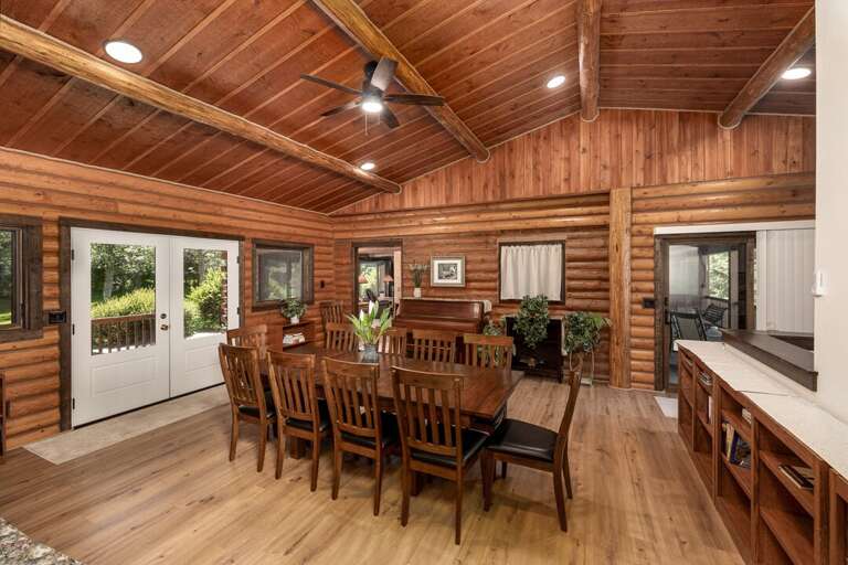 Entertainment room with piano | Upper Level