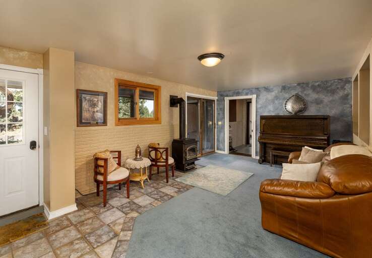 Gathering entrance with pull out couch | Main Level