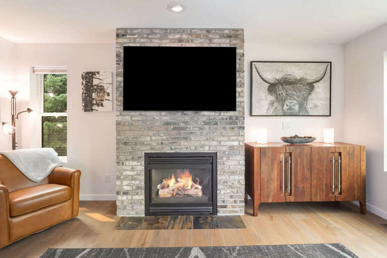Fireplace views made for quiet evenings in I Upper Level