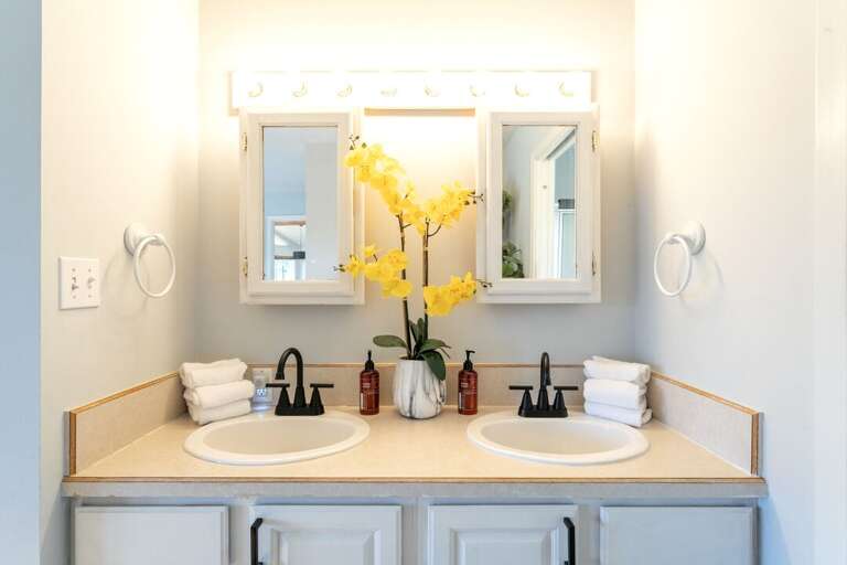 Dual vanity. | Main Level