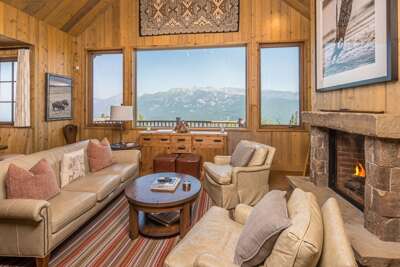 Welcome to The Stone and Timber Chalet !