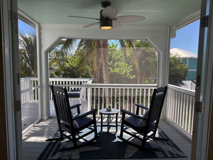 Master Bedroom Lanai