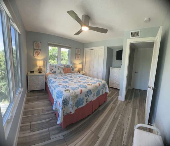 The Coral Bedroom has a flat screen Smart TV with Roku