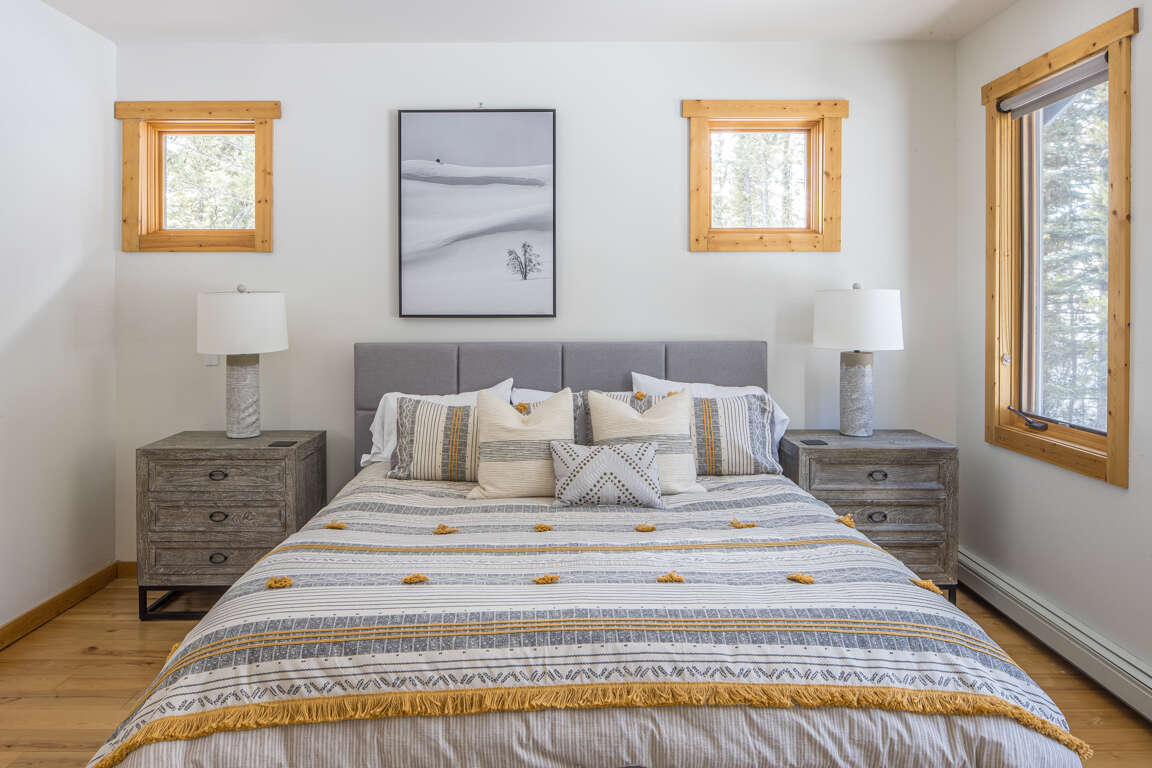 211 Antler Ridge Big Sky, MT 3 Bedrooms 6 Guests