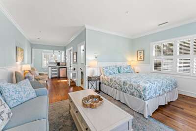 Marsh Harbour Inn-Blockade Runner