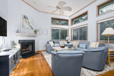 7 Lighthouse Landing