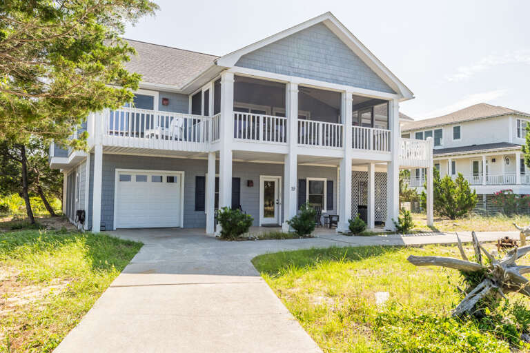 Sunlit Suburban Structure Sporting Spacious Balconies