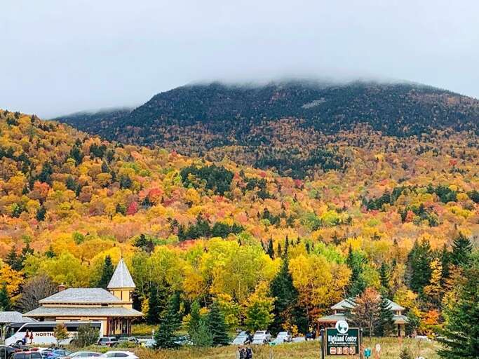 Many historical and scenic areas - like the Highland Center Station, less than 10 minutes from the house Many historical and scenic areas - like the Highland Center Station, less than 10 minutes from the house
