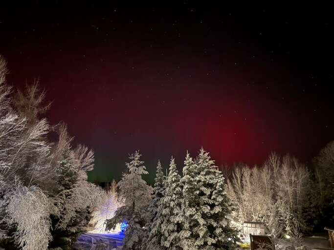 With our incredible dark skies, clear evenings put on a spectacular show - and occasionally, you may even be able to spot the Northern Lights! With our incredible dark skies, clear evenings put on a spectacular show - and occasionally, you may even be able to spot the Northern Lights!