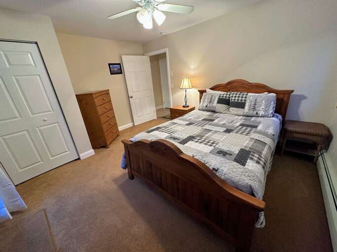 Bedroom 4 with Queen bed on level 1