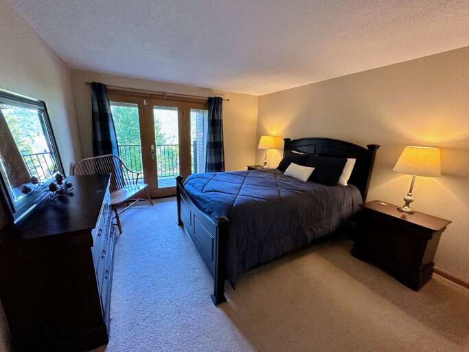 Lower Level Queen Bedroom Lower Level Queen Bedroom