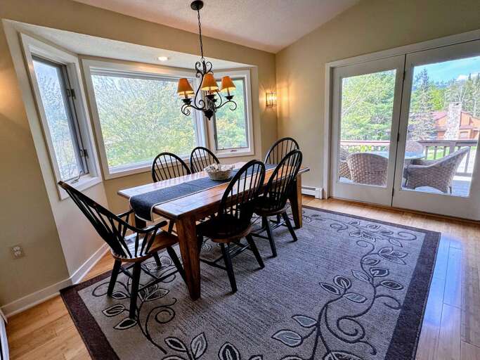 Dining area Dining area