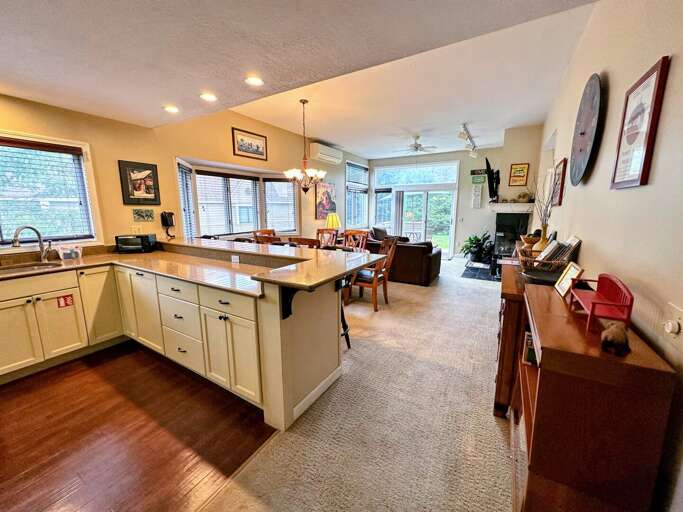 A spacious, open concept, living room/dining room/kitchen and 2 bedrooms make this the perfect home base for your White Mountains adventure.