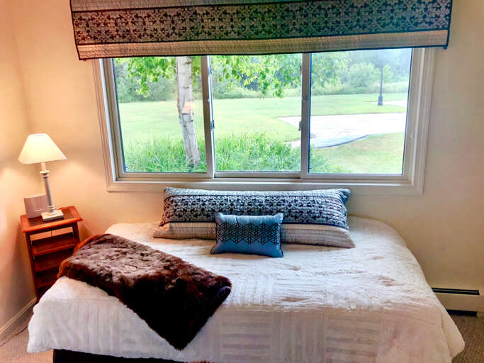 Twin size day bed in guest bedroom #1.