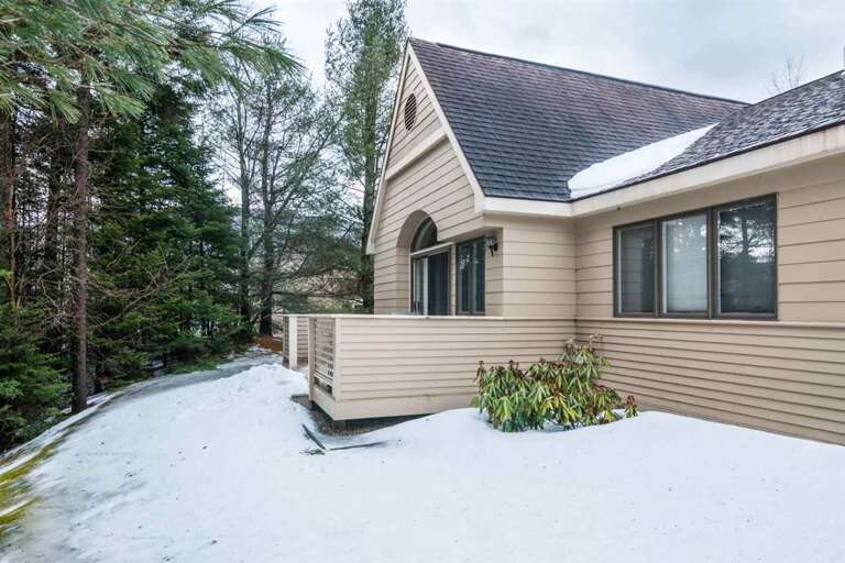 Back deck offers outdoor seating and grill and mountain views!