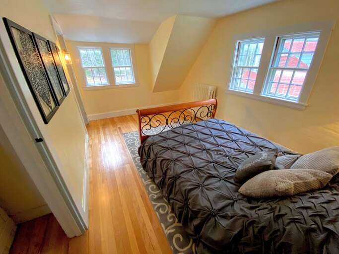 Upper North Queen Bedroom