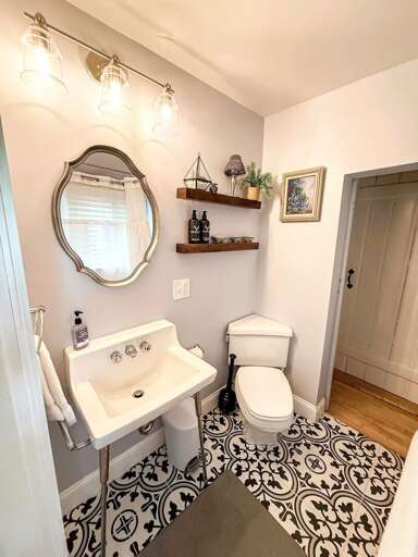 Upper North shared bath