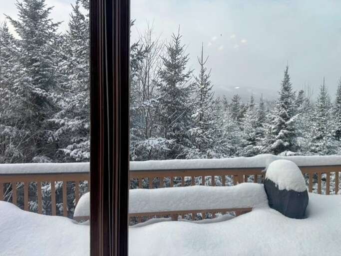 This unit is located in Bretton Woods, New Hampshire's, home to the states largest ski resort. This unit is located in Bretton Woods, New Hampshire's, home to the states largest ski resort.
