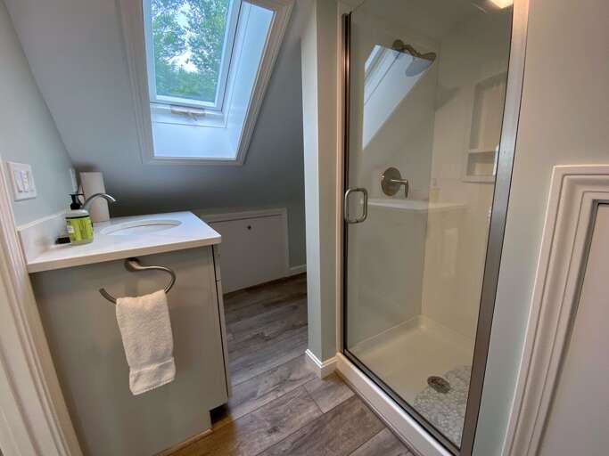 3rd level small bathroom