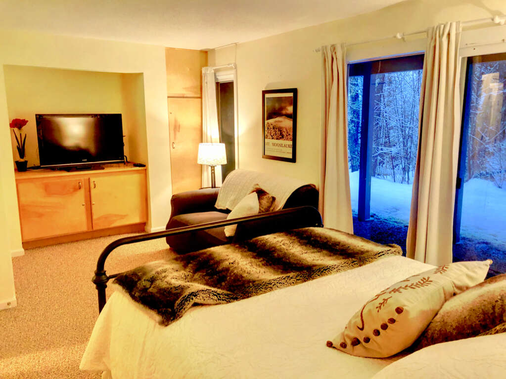 RB3 Ski In Ski Out 5 Bedroom Vacation Property for Rent in Bretton