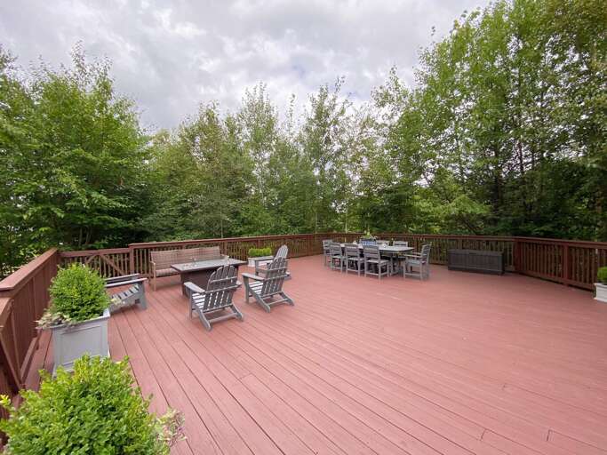 Main deck area with sitting area and dining table
