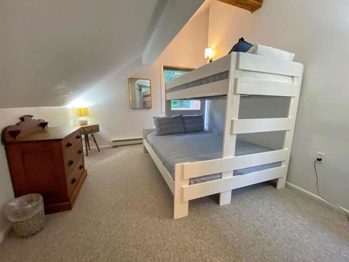 Upper Level bunk room with Twin/Queen bunk and Twin bed