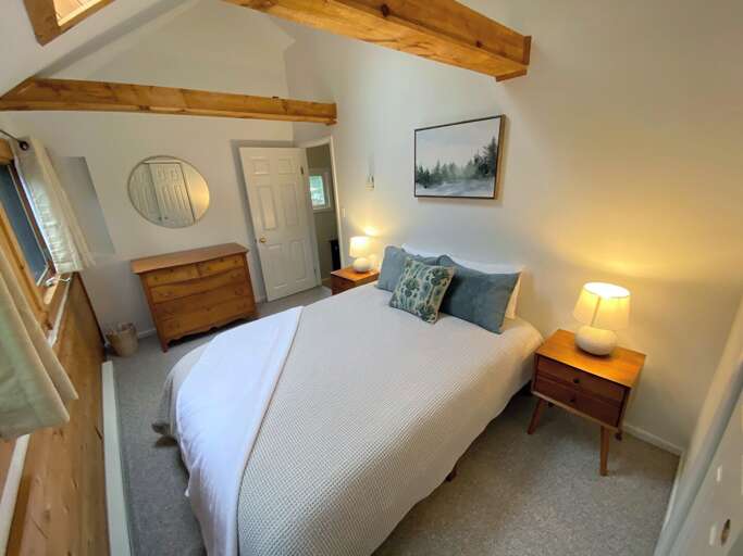 Upper Level Queen Bedroom