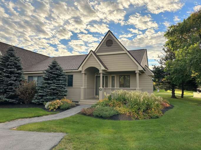 FV38 2 Bedroom Vacation Rental Property in Bretton Woods NH (161568