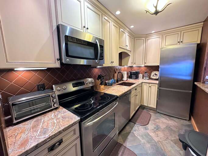 Kitchen Kitchen