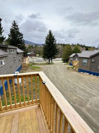 Boulder Mountain View offers 9 tiny homes!