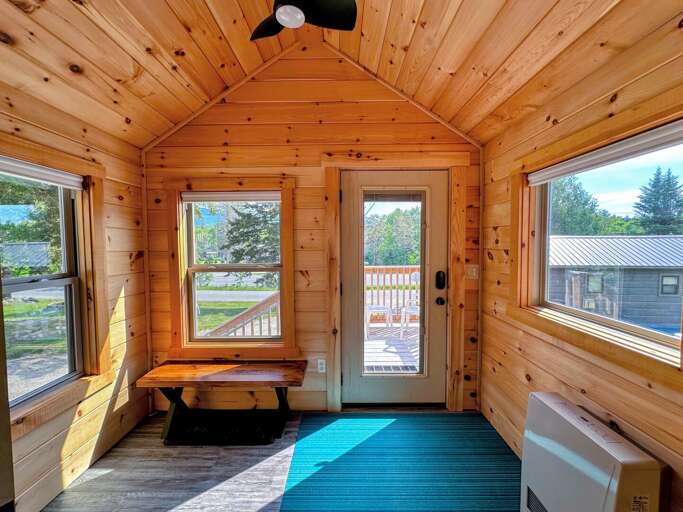 Spacious mudroom Spacious mudroom
