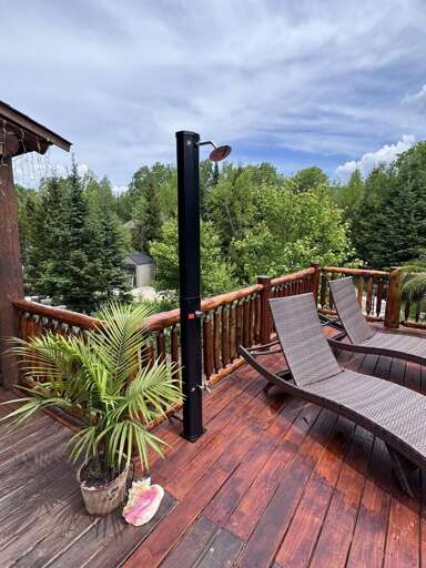 Outdoor solar shower