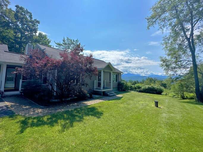 Charming 2Bedroom Retreat in Littleton NH (168577) Find Rentals