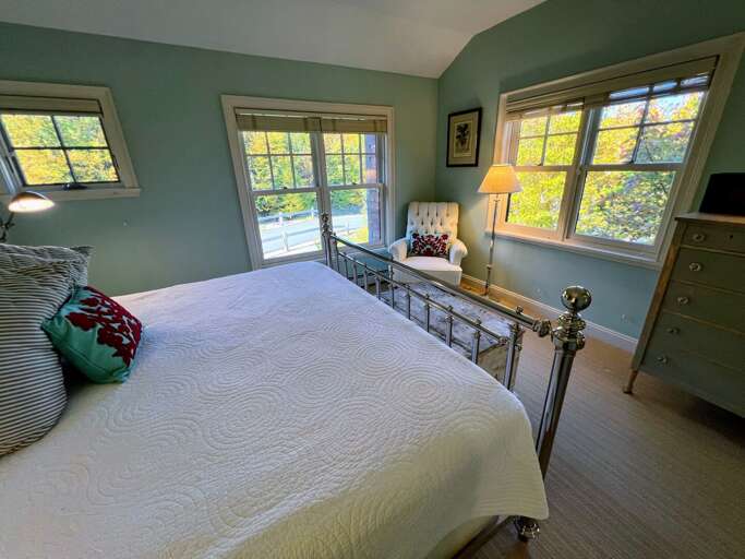 Upper Level King Bedroom 2 with private bath Upper Level King Bedroom 2 with private bath