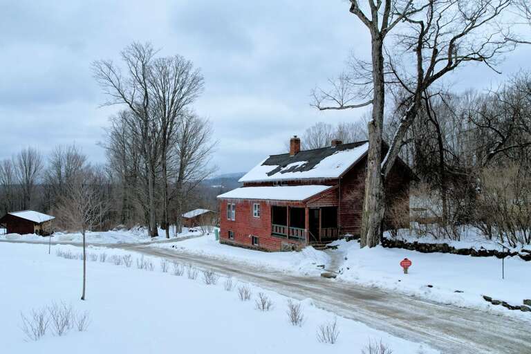 The Rocks Estate Gardeners Cottage with mountain views and an unbeatable location The Rocks Estate Gardeners Cottage with mountain views and an unbeatable location