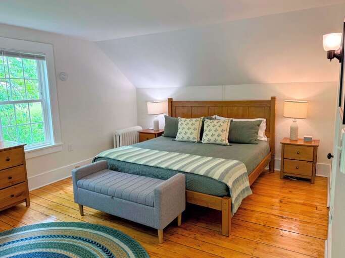 Upper Level King Bedroom 2 with additional Twin Bed and closet Upper Level King Bedroom 2 with additional Twin Bed and closet