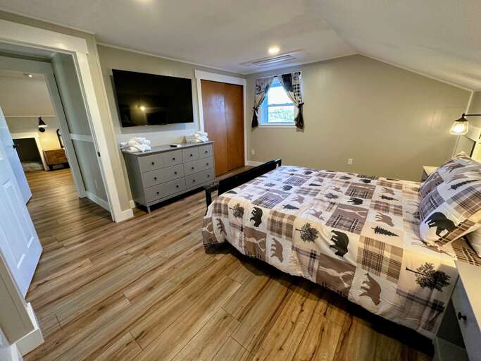 Upper level Queen bedroom 1
