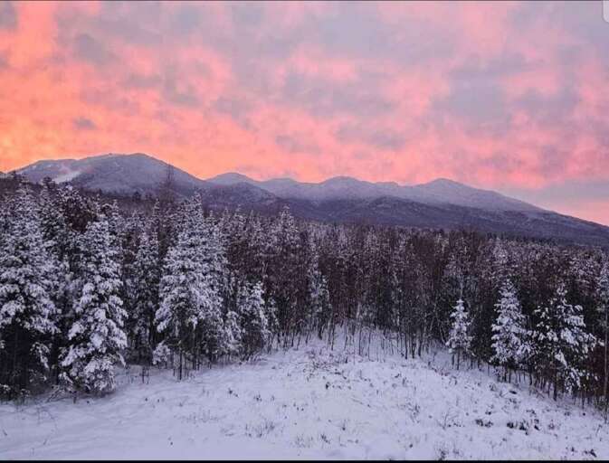 Beautiful views of Cannon Mountain and the Kinsmans!