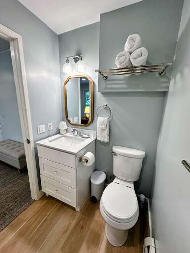 King Bedroom ensuite bath with shower