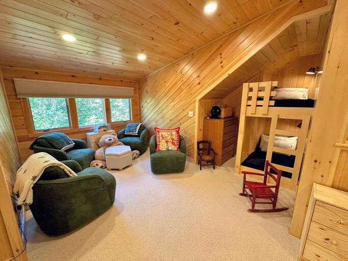 Sitting area and Twin-over-Twin bunk bed