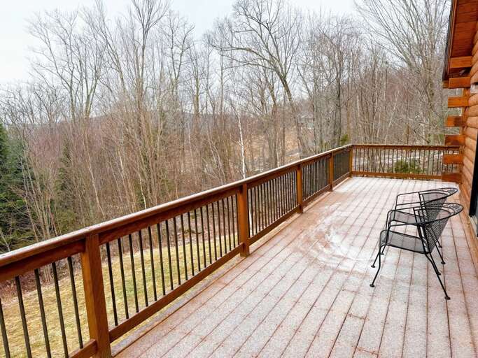 Enjoy sipping your favorite beverage on the deck with increadible views Enjoy sipping your favorite beverage on the deck with increadible views