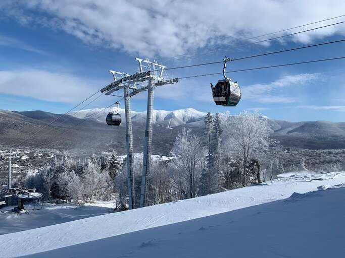 Easy access to the ski trails at Bretton Woods, just 2 minutes away, Easy access to the ski trails at Bretton Woods, just 2 minutes away,