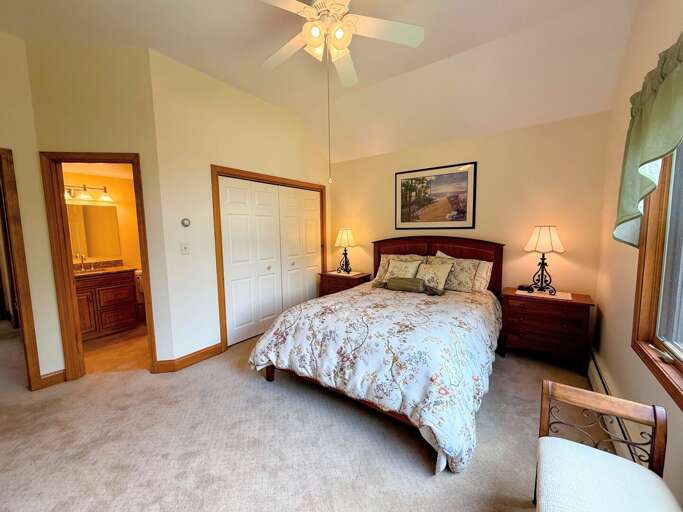 Upper level Queen bedroom